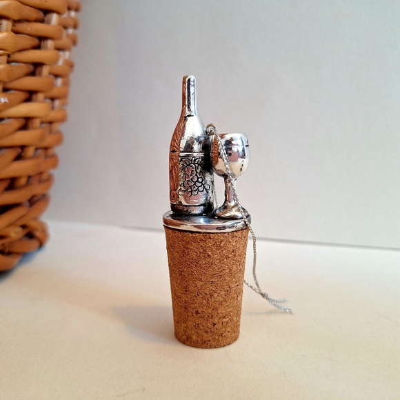 unknown Other - Silver Wine Bottle Stopper Christmas Ornament